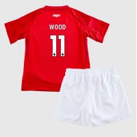 Fotballdrakt Barn Nottingham Forest Chris Wood #11 Hjemmedraktsett 2024-25 Kortermet (+ Korte bukser)